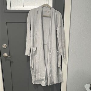 Women's Light Gray Cardigan